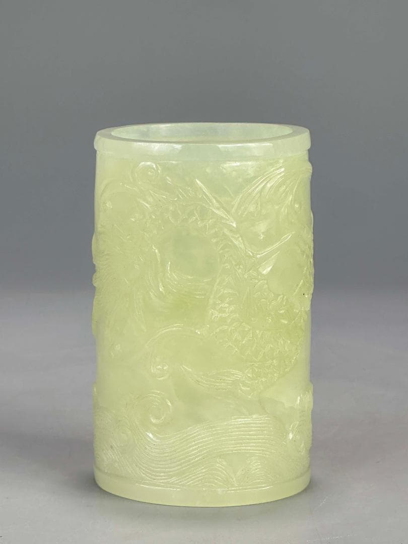 中国美術　玉石製　書道具　文房具　龍文筆筒　玉筆筒　唐物