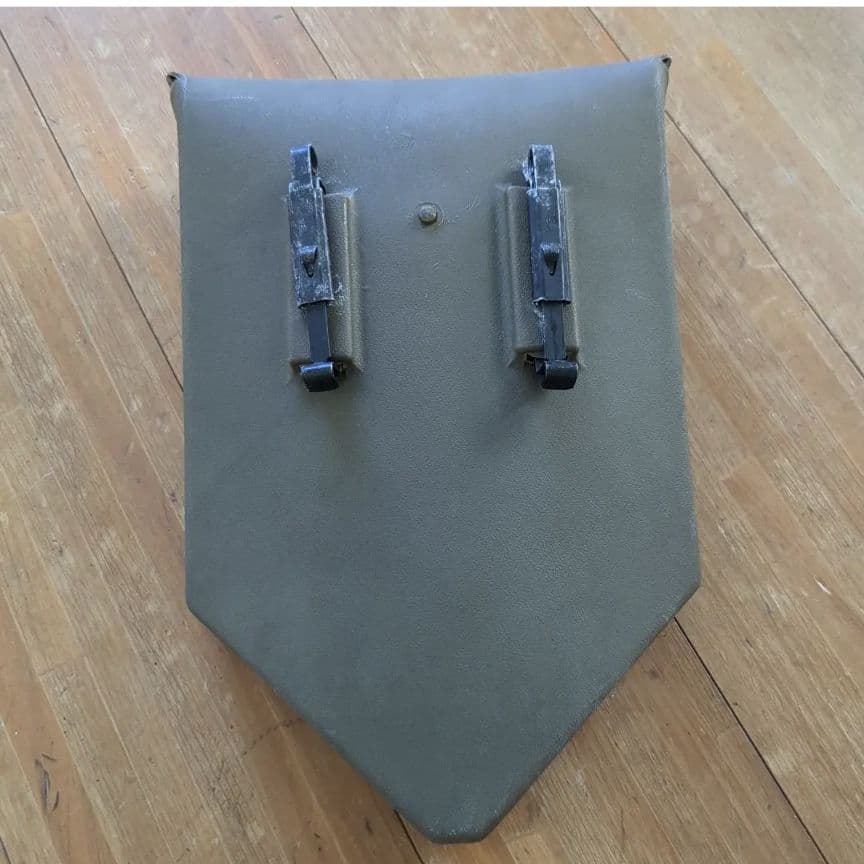 米軍実物　87年製　フォールディングスコップ