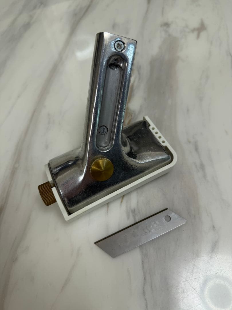 床材コーナーカッター ＣＦカッター