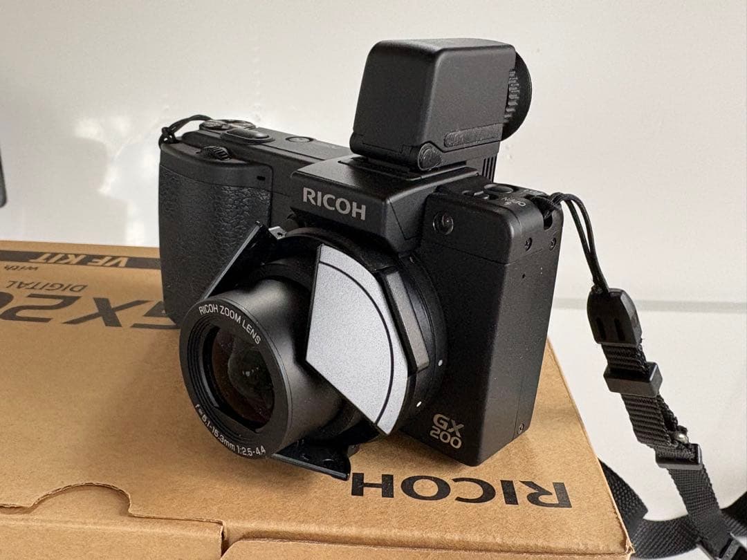 RICOH GX200 デジタルカメラ VF-1付き　オプション各種