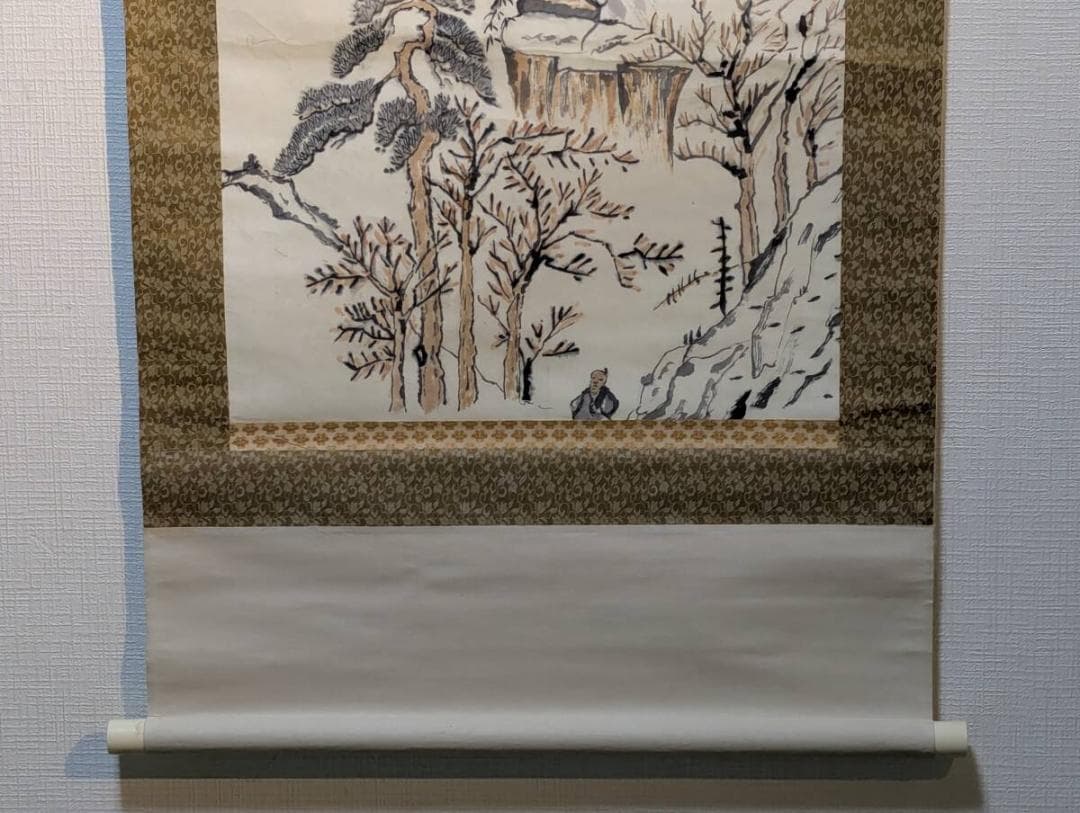 【真作】掛軸　淡彩山水図　雄峰と幽谷・人物入り　文人画風の雅趣　日本画　V93