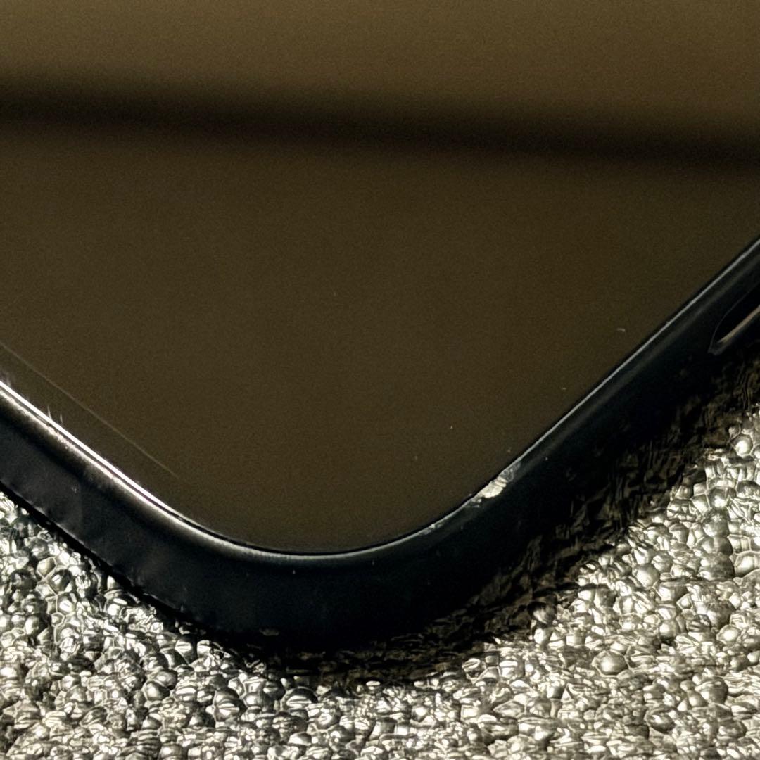 iPhone 15 256GB SIMフリー 【値下げ中】