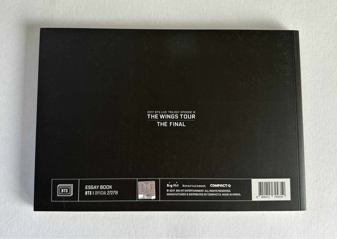 WINGS TOUR FINAL 公式 エッセイブック　テヒョン V