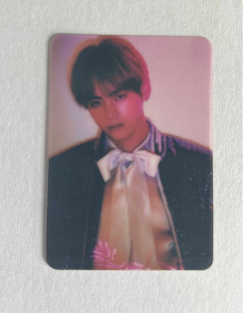 WINGS TOUR FINAL 公式 エッセイブック　テヒョン V