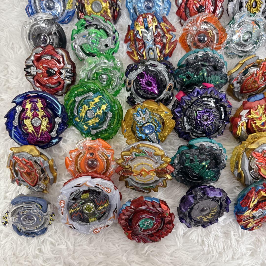 ベイブレードバースト 計121点 引退品 まとめ DB DU GT 付属品 大量
