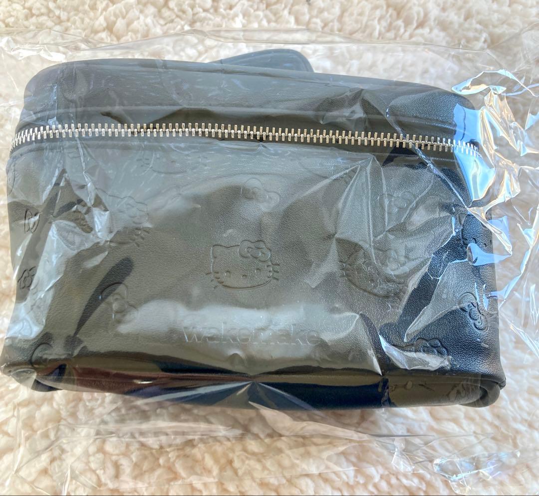 限定品ウェイクメイクHELLO KITTY BLACK EDITIONポーチ付き