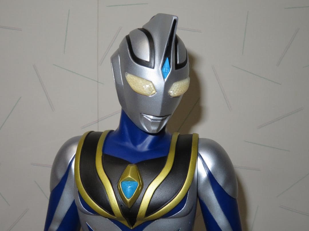 ウルトラマンアグル（Ｖ２）フィギュア　京本コレクション
