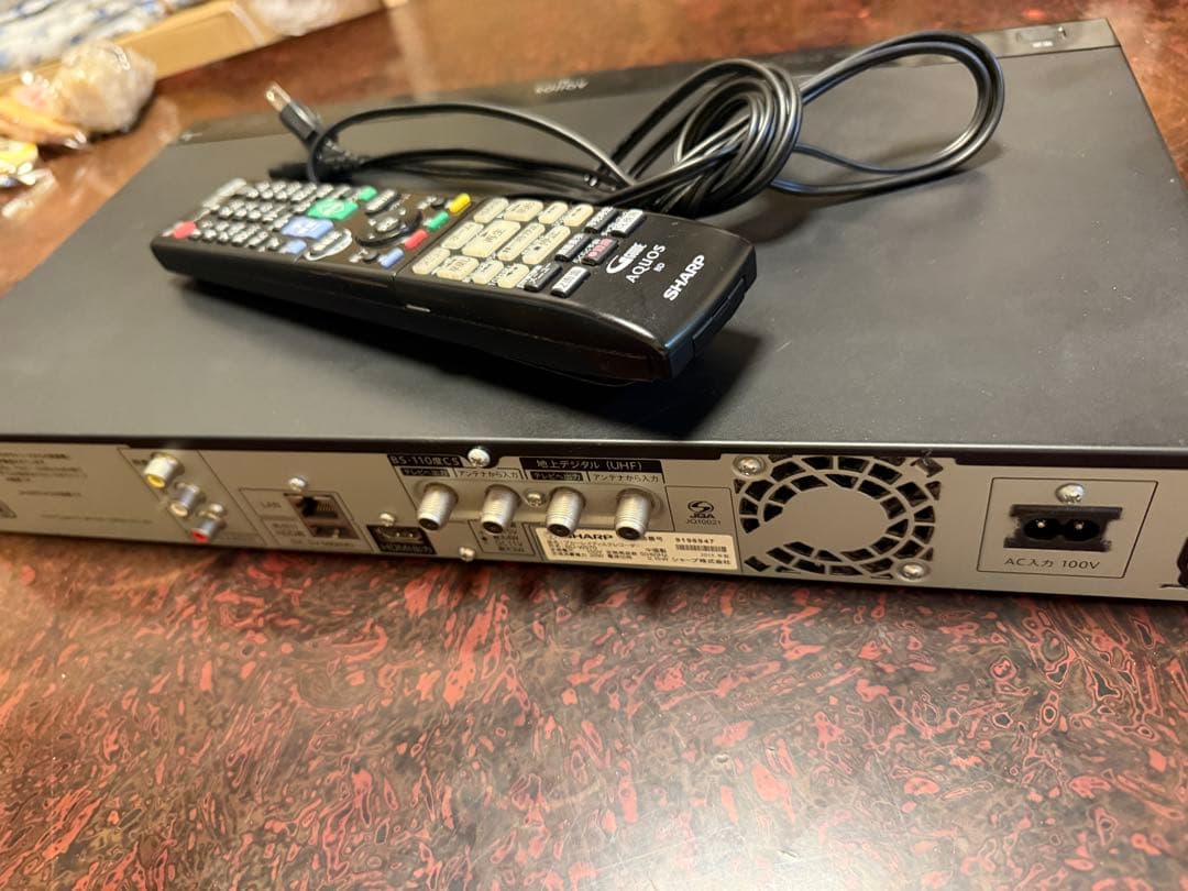 シャープAQUOS Blu-ray BD-W570 動作確認済、初期化済み