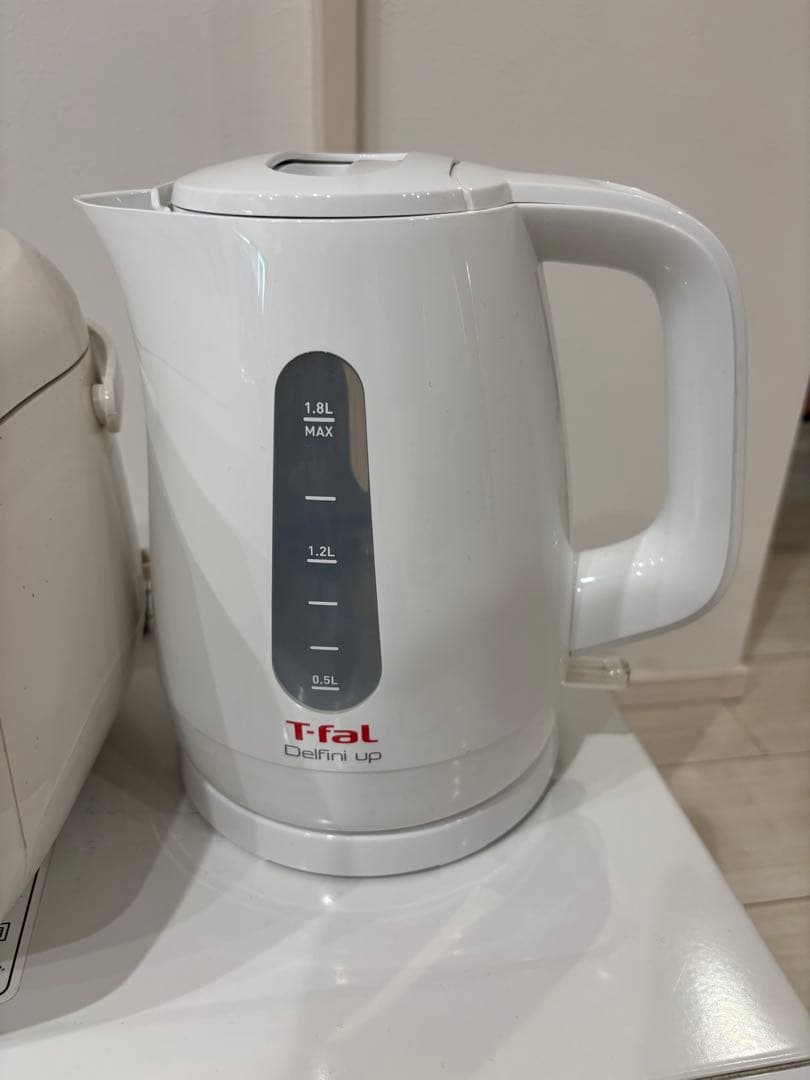 家電セット　電子レンジ　炊飯器　電気ケトル