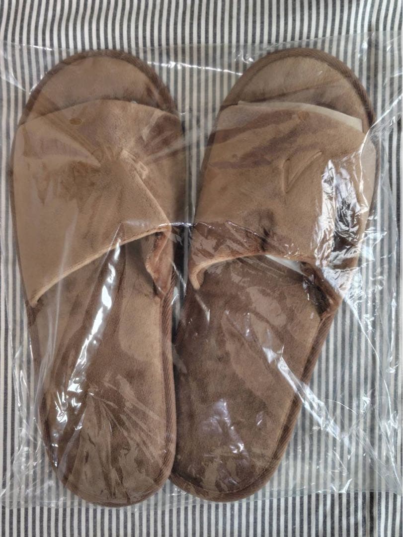 BTS テテ merch box　#17　LAYOVER