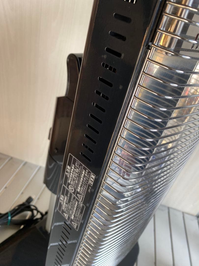 コロナ　遠赤外線ストーブ　コアヒート　DHX-1217R 2017年