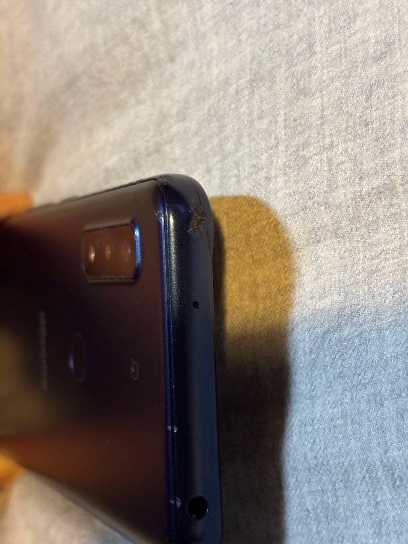 docomo arrows F-51B 本体