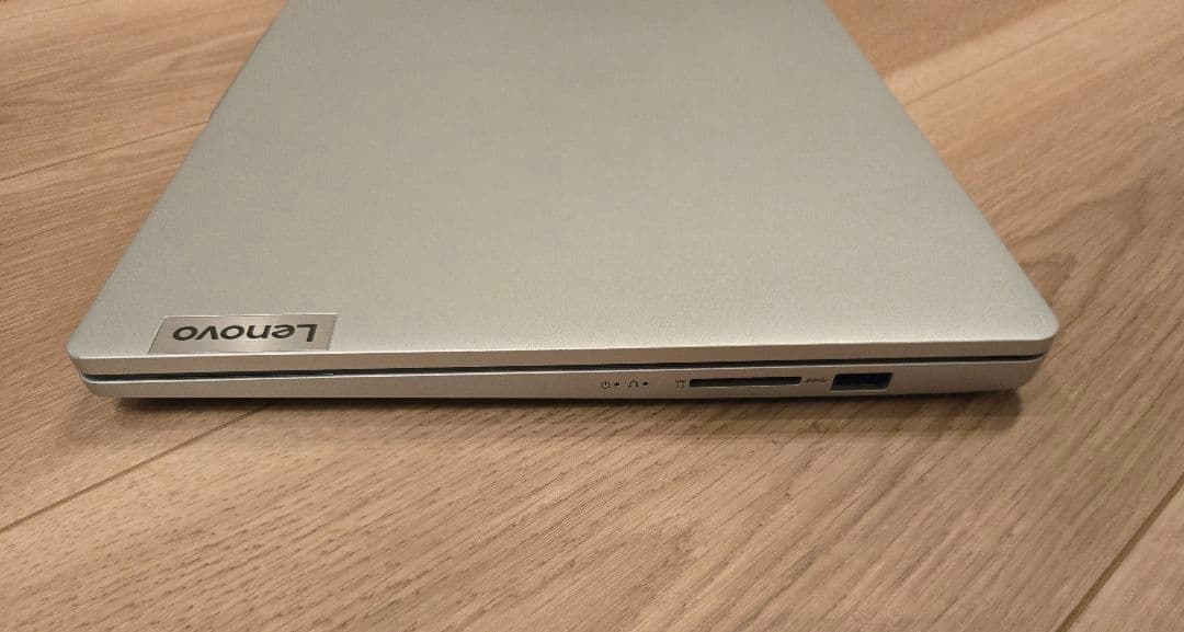 【ほぼ未使用】Lenovo Ideapad Slim 5 Light Gen8
