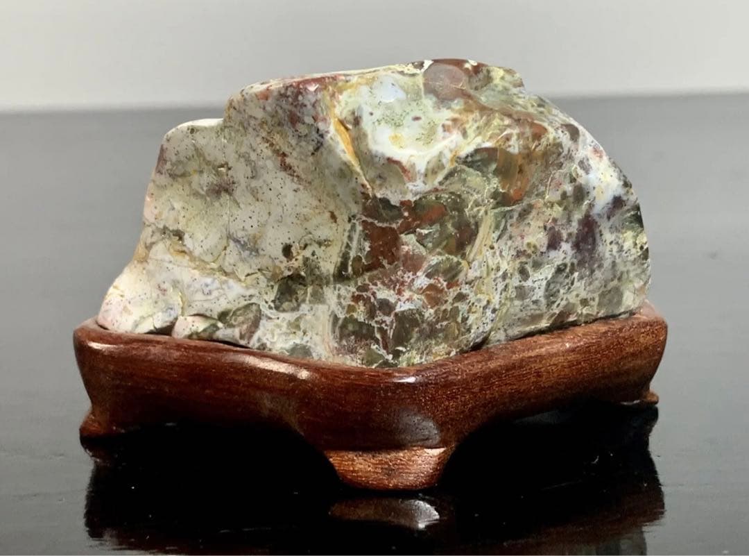 佐渡錦紅石  佐渡赤玉石 横7×高4.5×奥行5(cm)  120g