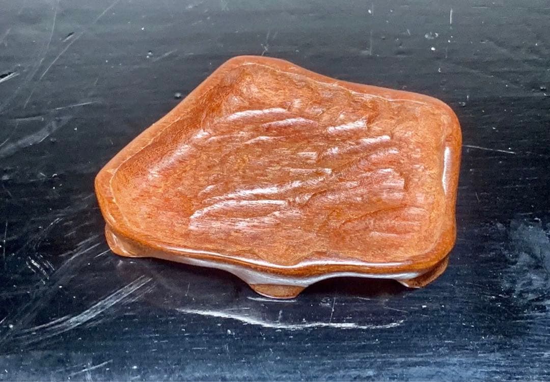 佐渡錦紅石  佐渡赤玉石 横7×高4.5×奥行5(cm)  120g