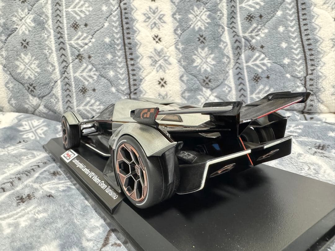 【匿名配送】ランボルギーニ ランボ V12 Vision グランツーリスモ
