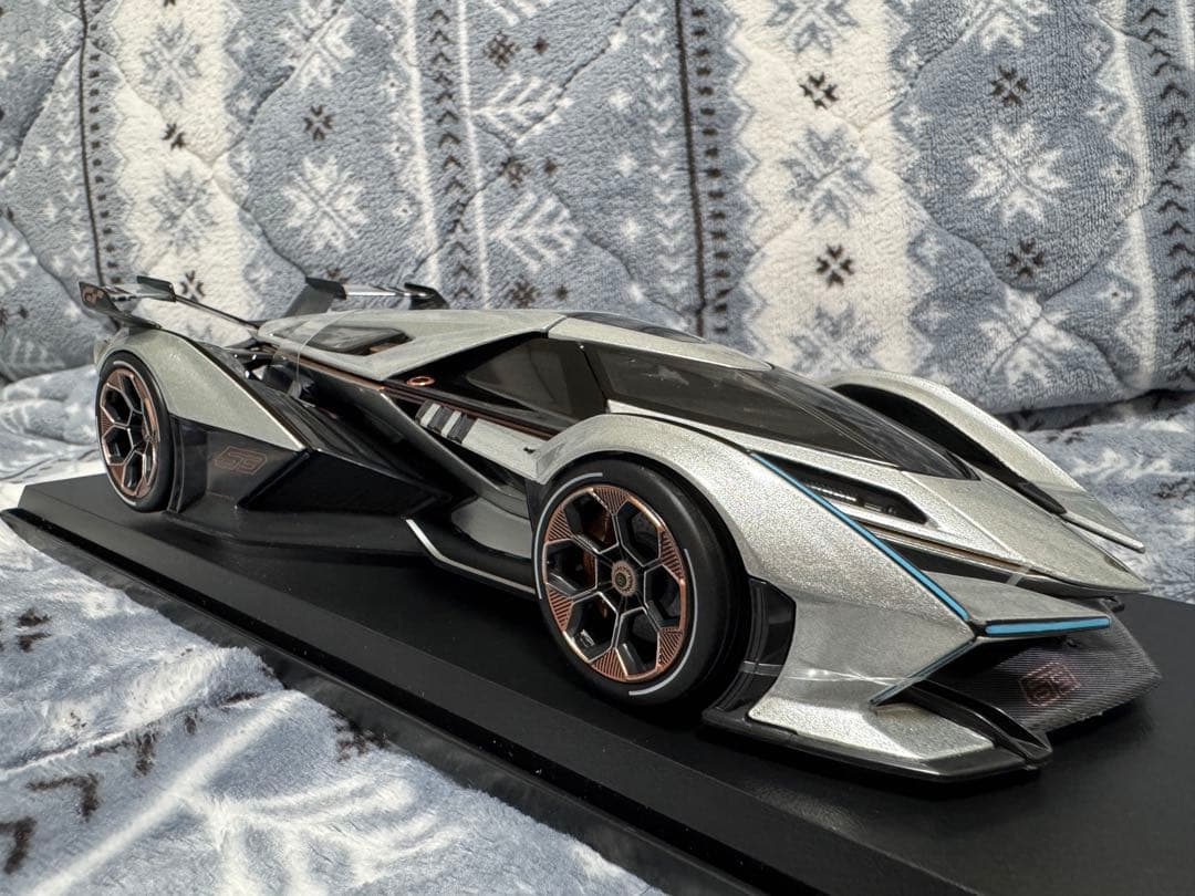 【匿名配送】ランボルギーニ ランボ V12 Vision グランツーリスモ
