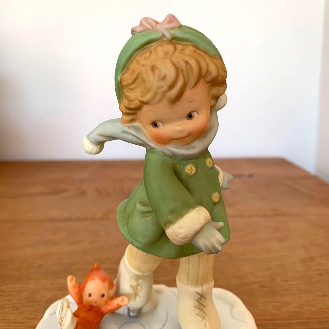 マーベルルーシーアトウェル　陶器人形　一緒にスケートしない？　数量限定