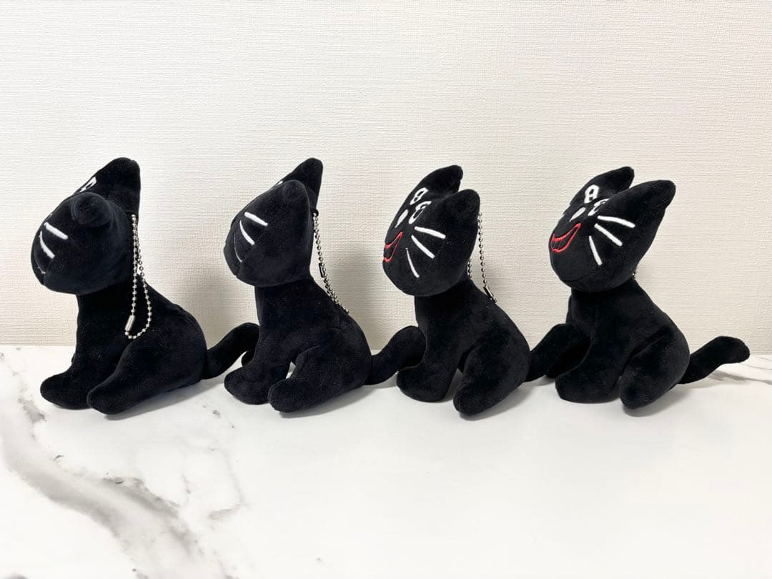キヨ猫　キヨ　ぬいぐるみ　マスコット　黒猫　TOP4 おすわり