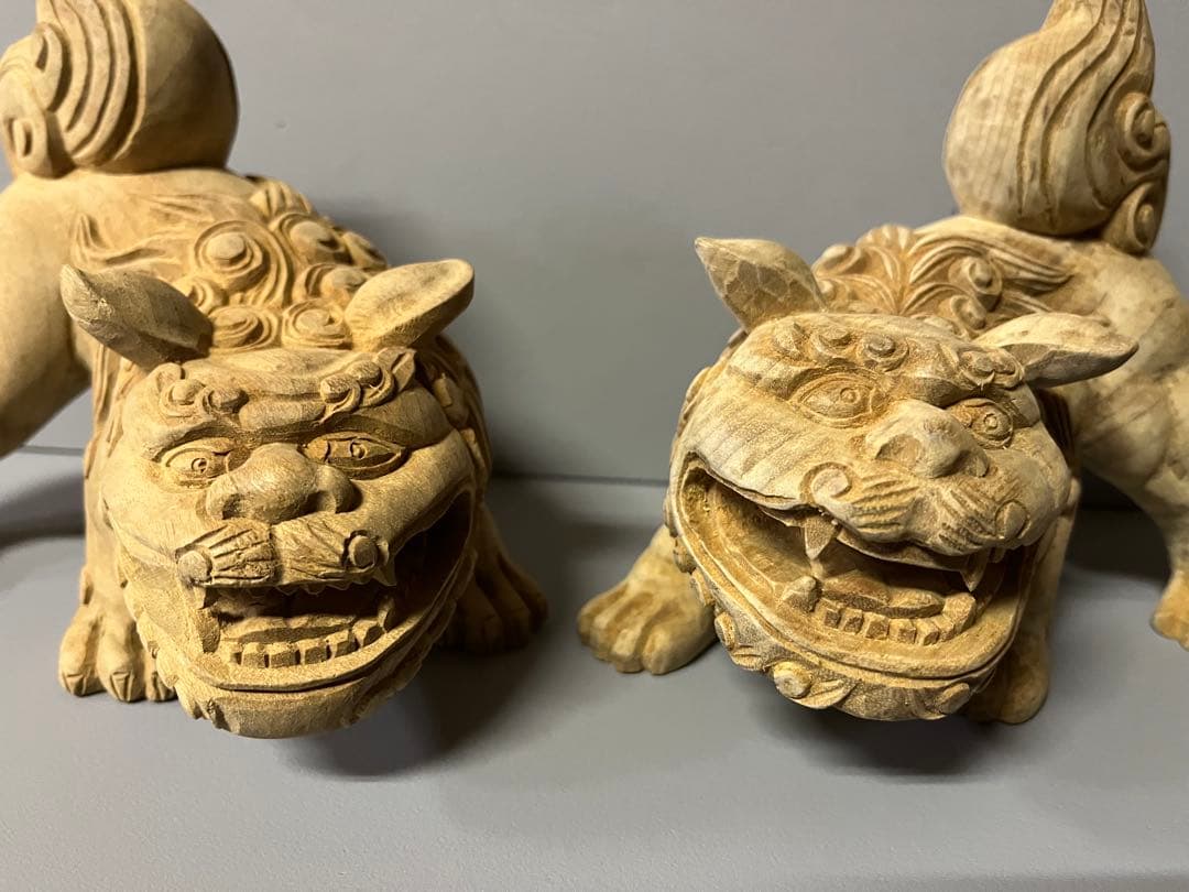 木製　獅子の彫刻 置物 伝統的　縁起物　36