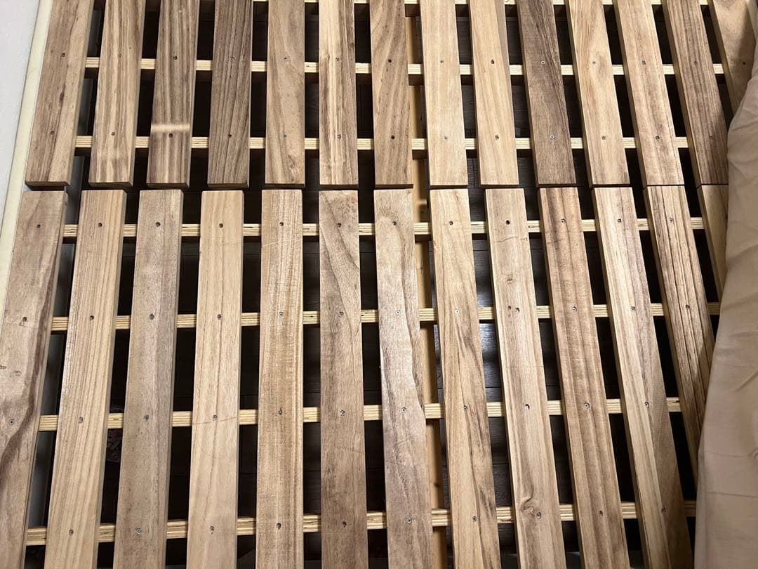 レザーキルティングベッド　フレーム　ダブル