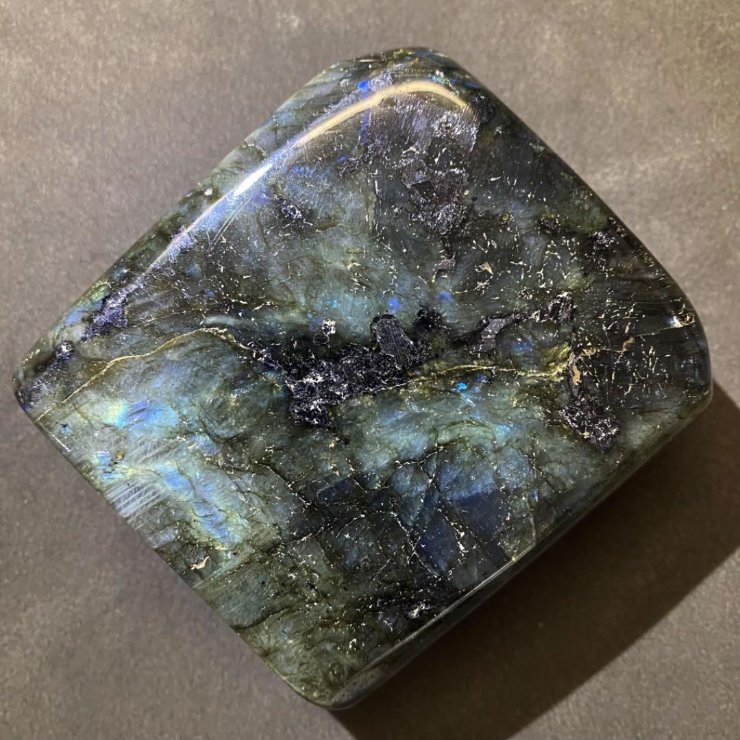 絶品❗巨大❗️ラブラドライト タンブル 天然石 鉱物 置物 原石 天然石A515