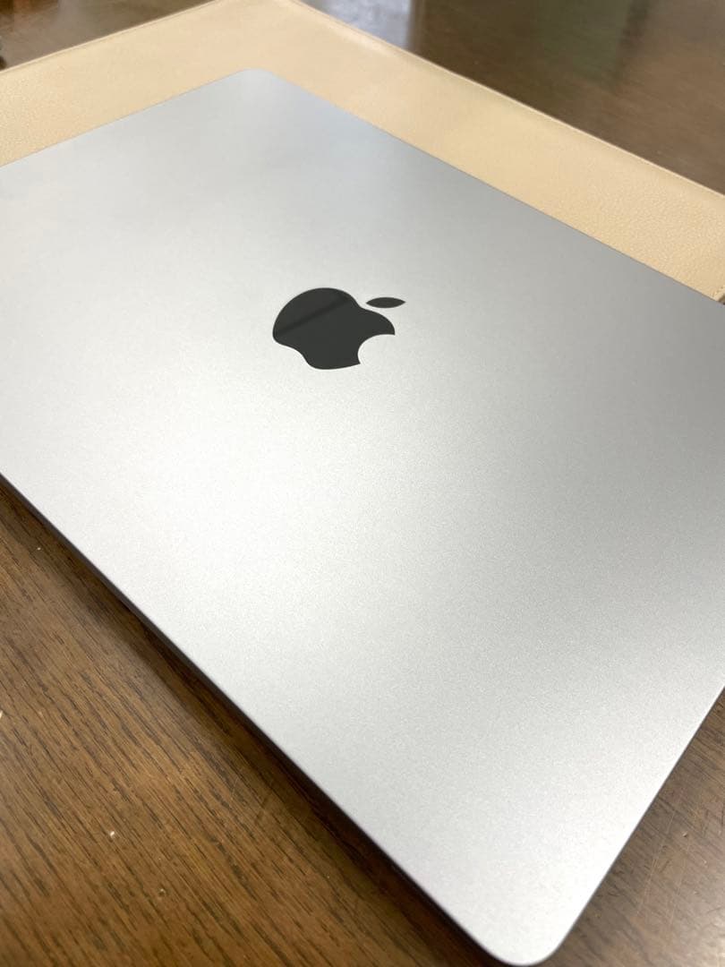MacBook Air 13インチ M3 512GB 8GB スペースグレイ