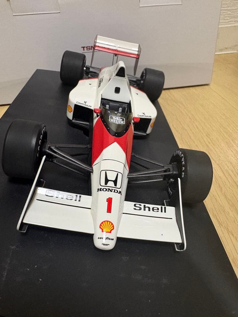限定 500台 TSMモデル1/18マクラーレンMP4/5#1Aセナ1989年