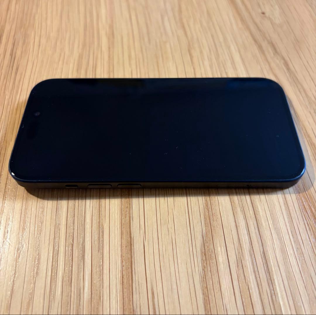 【保証期間残あり】【極美品】 iPhone15 本体 simフリー 128GB