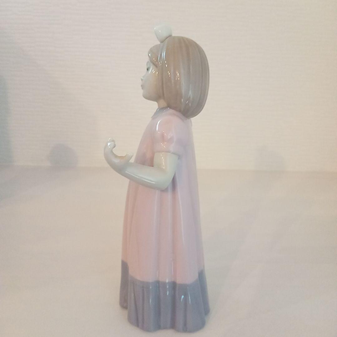 リヤドロ　祈る天使　おまけNAO バイオリン少女