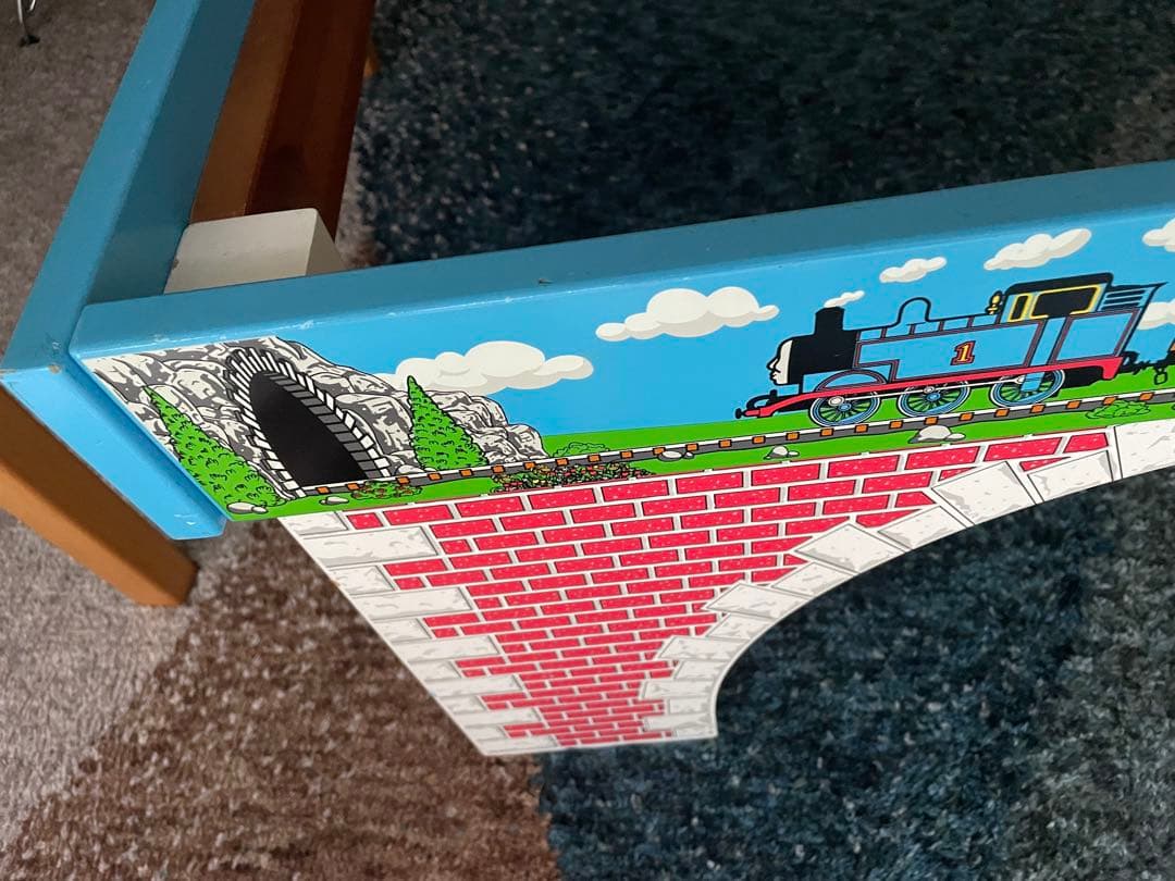 送料込みトーマス プレイテーブル L 貴重な完売品 ラーニングカーブ カーヴ