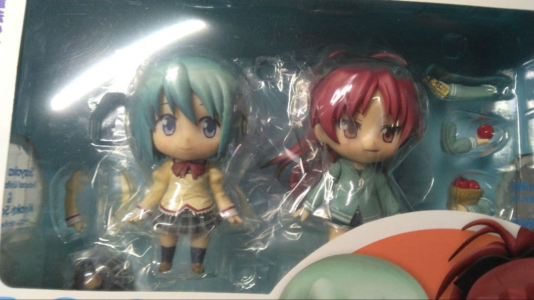 ねんどろいど422 美樹さやか 制服Ver. ＆ 佐倉杏子 私服Ver.