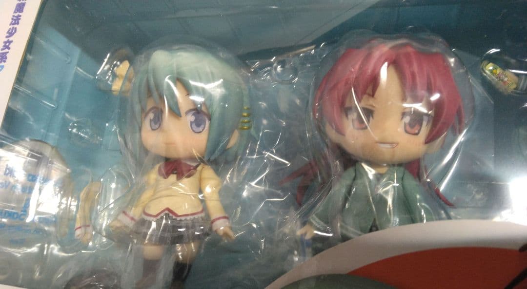 ねんどろいど422 美樹さやか 制服Ver. ＆ 佐倉杏子 私服Ver.