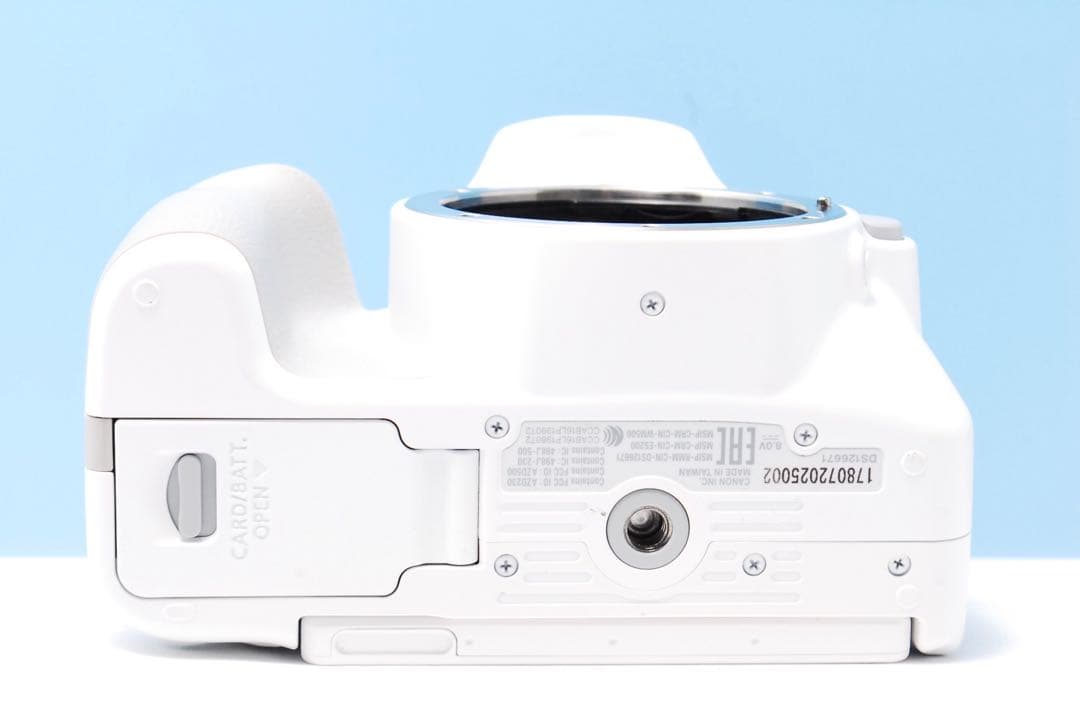 WiFi&Bluetooth】Canon Kiss x9 ホワイト ショット数少