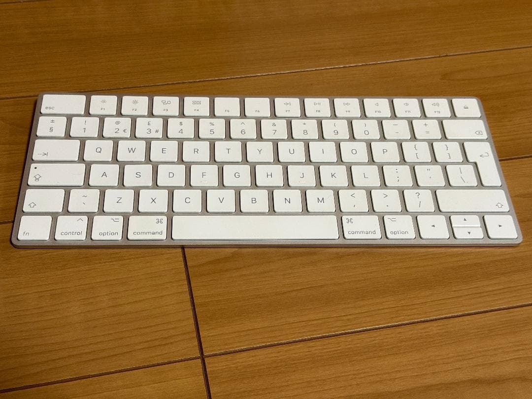 キーボード Magic Keyboard(UK) + Magic Trackpad 2