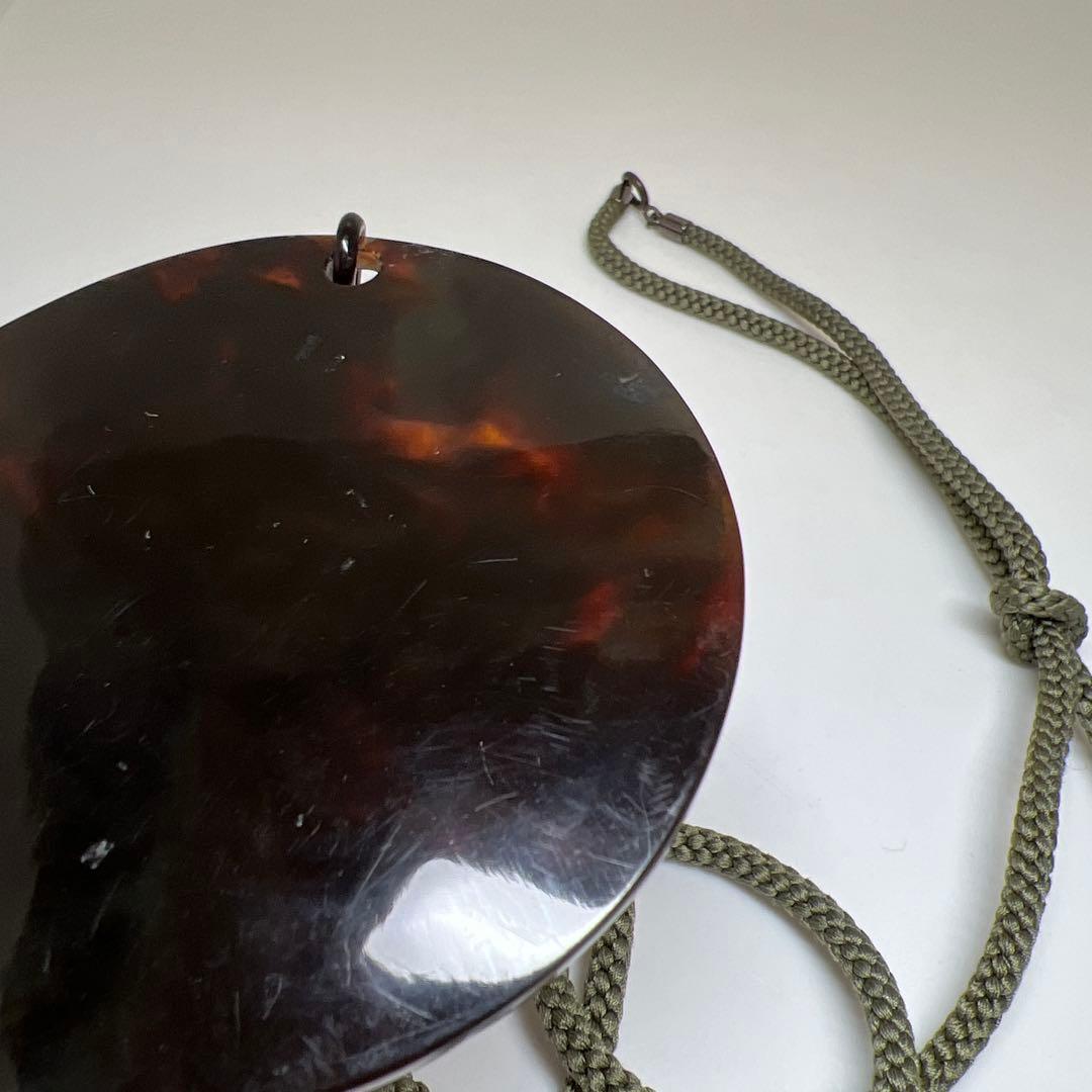 本鼈甲　特大丸形ネックレス　33g/直径8㎝　東Y7-1001⭐︎2Fタトチ