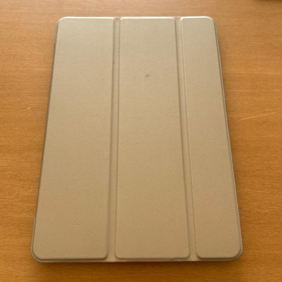 iPad第7世代　ゴールド