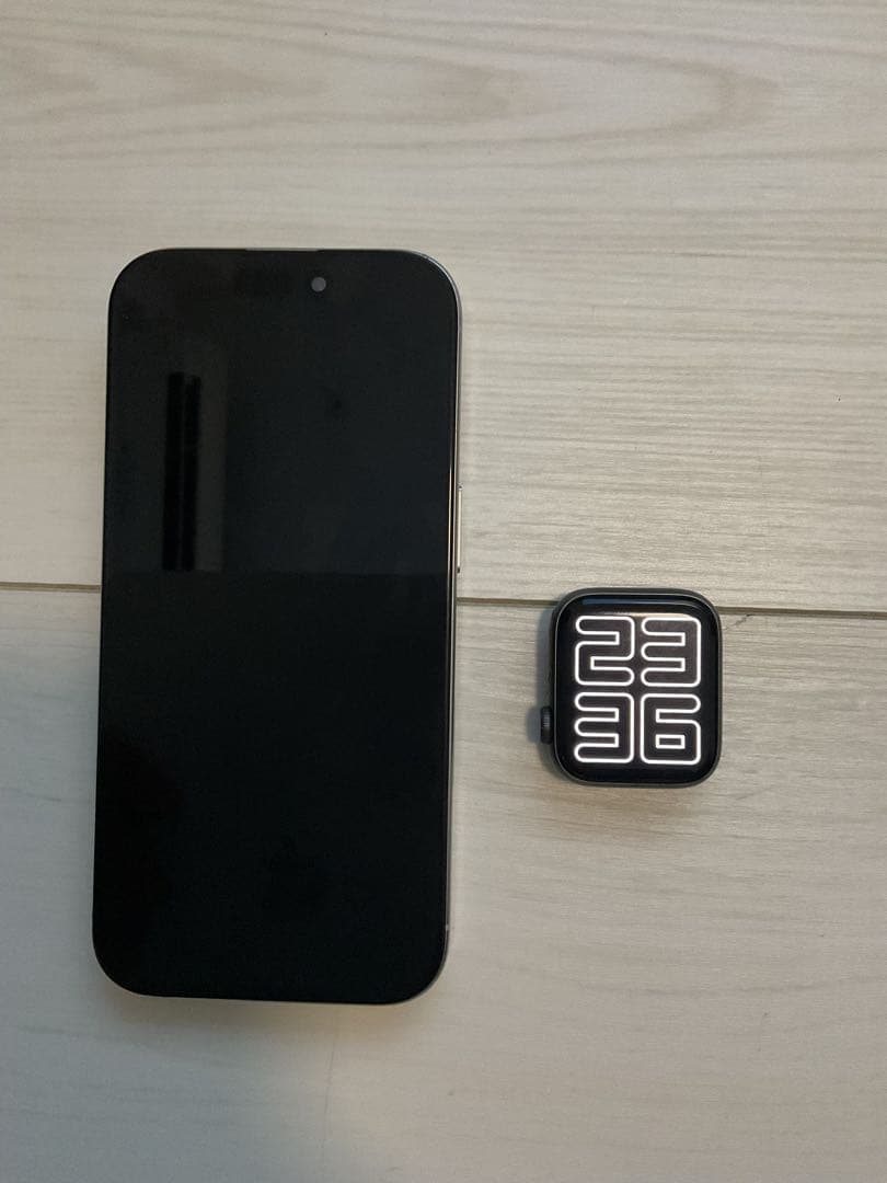 iPhone16Pro白128GB ＆ AppleWatch SE セット