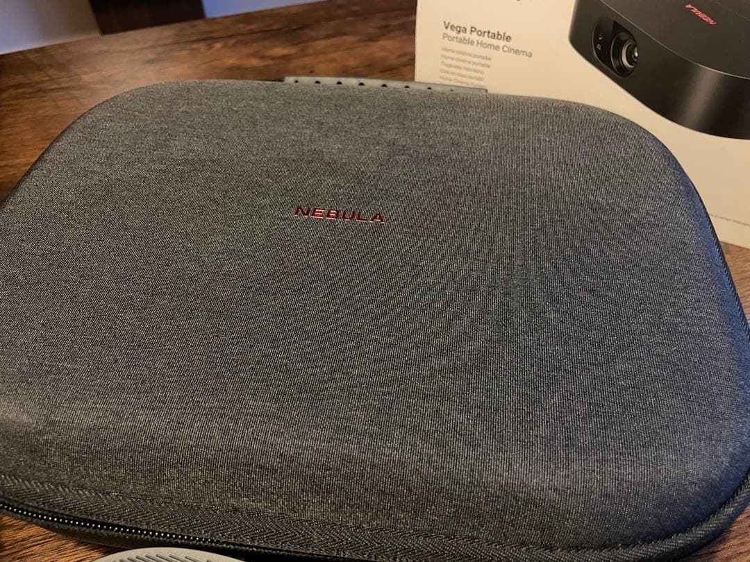 NEBULA Vega Portable 1080P プロジェクター 本体