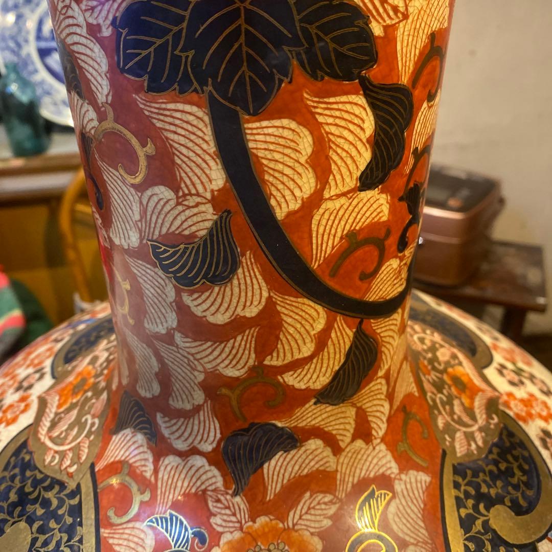 伊万里錦手美人と犬散歩図花瓶