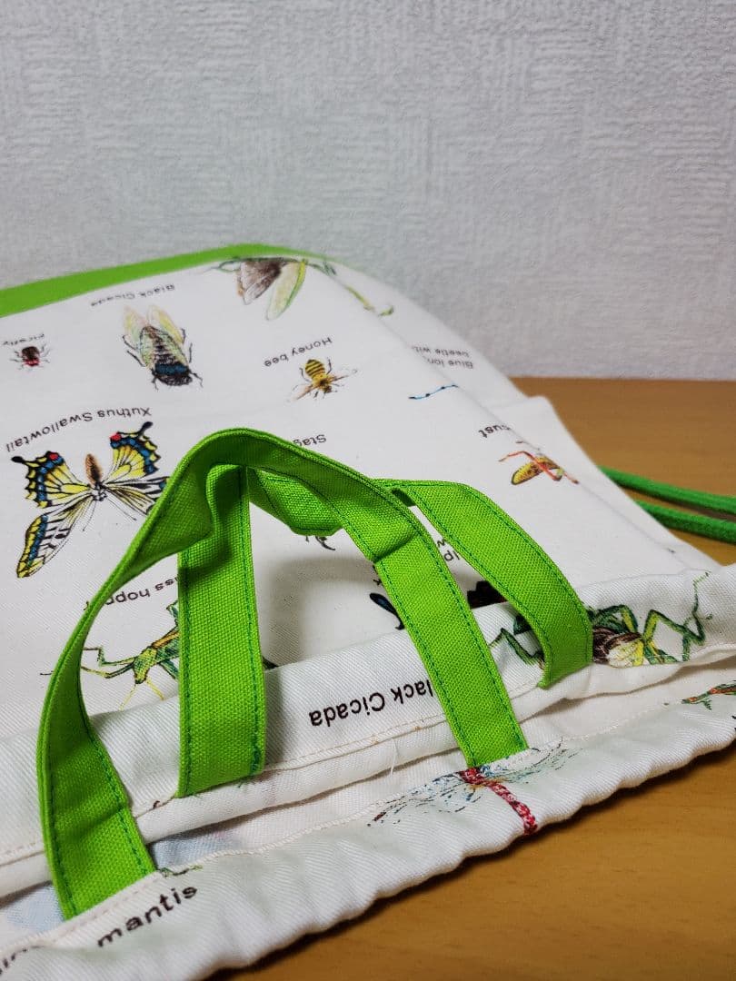 ナップサック 体操服入れ お着替え袋   昆虫大百科柄×ライトグリーン
