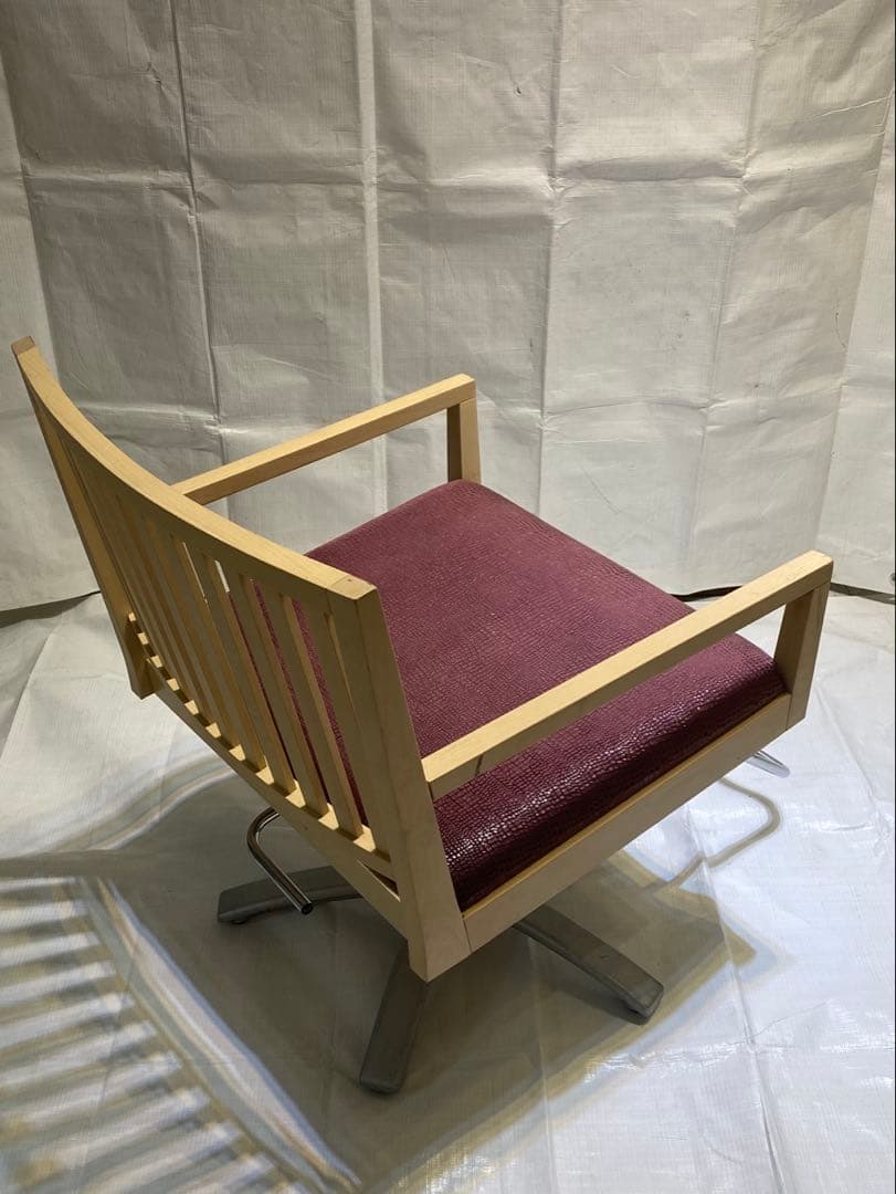 スタイリングチェア　美容室椅子　椅子　タカラベルモント　ビューティーガレージ