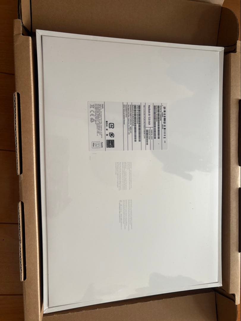 新品M2 MacBook air シルバー