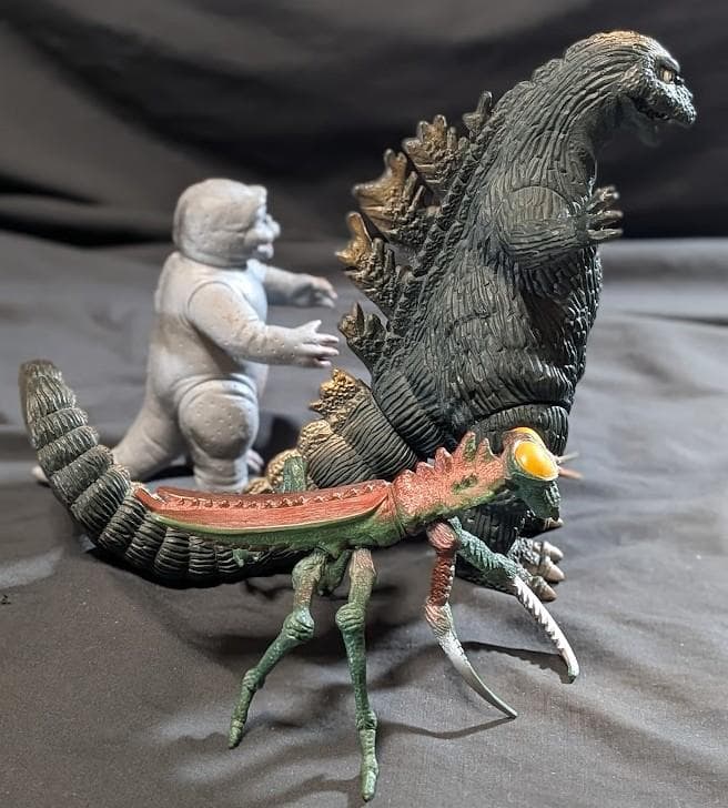 昭和ゴジラ＆ミニラ＆カマキラス「ゴジラの息子」（バンダイ）ソフビ３体セット