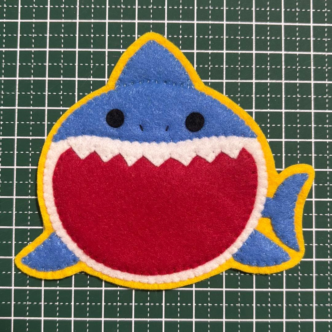 【まいまいページ】ハンドメイド　フェルト　ワッペン　ネームタグ　名札