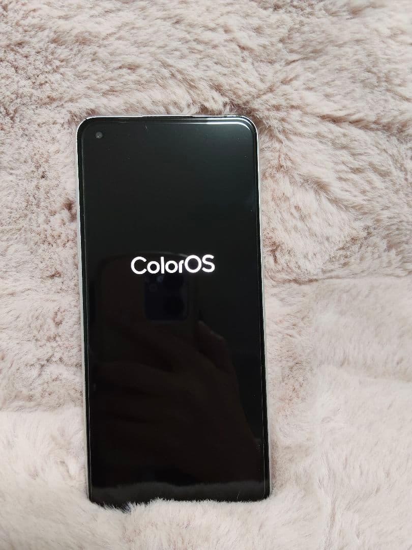 OPPO Reno9 A ムーンホワイト