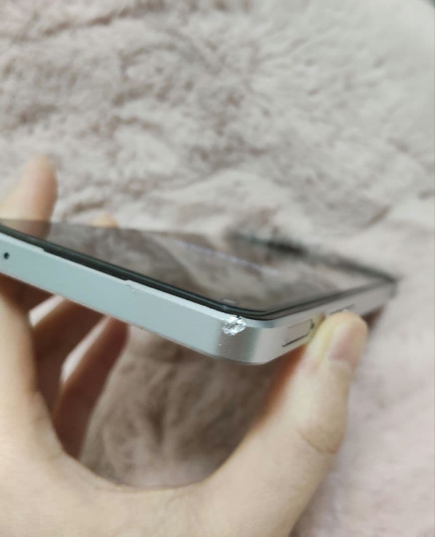OPPO Reno9 A ムーンホワイト