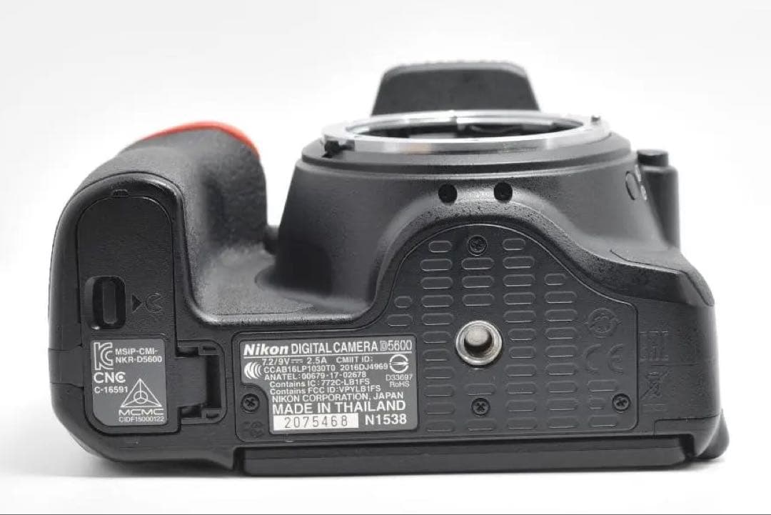 @miracle 様✨Wi-Fi搭載❤️人気機種　Nikon D5600