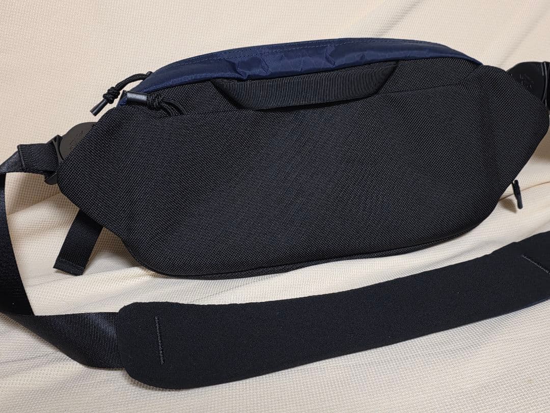Tomtoc Wander-T26 X-Pac 5.5L ボディバッグ ブルー