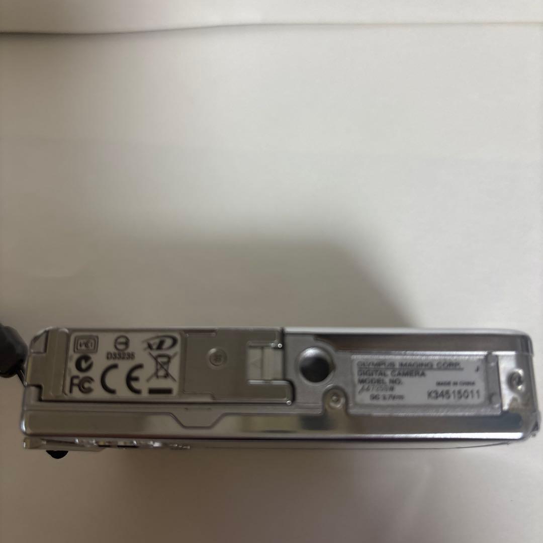 OLYMPUS 725 SW・μ-10 DIGITAL コンパクトデジタルカメラ